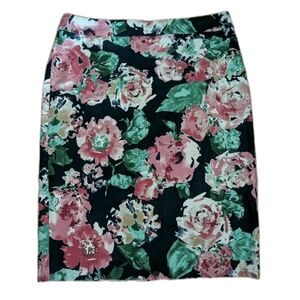Talbots Black floral pencil skirt Size 8 stretch lined classic